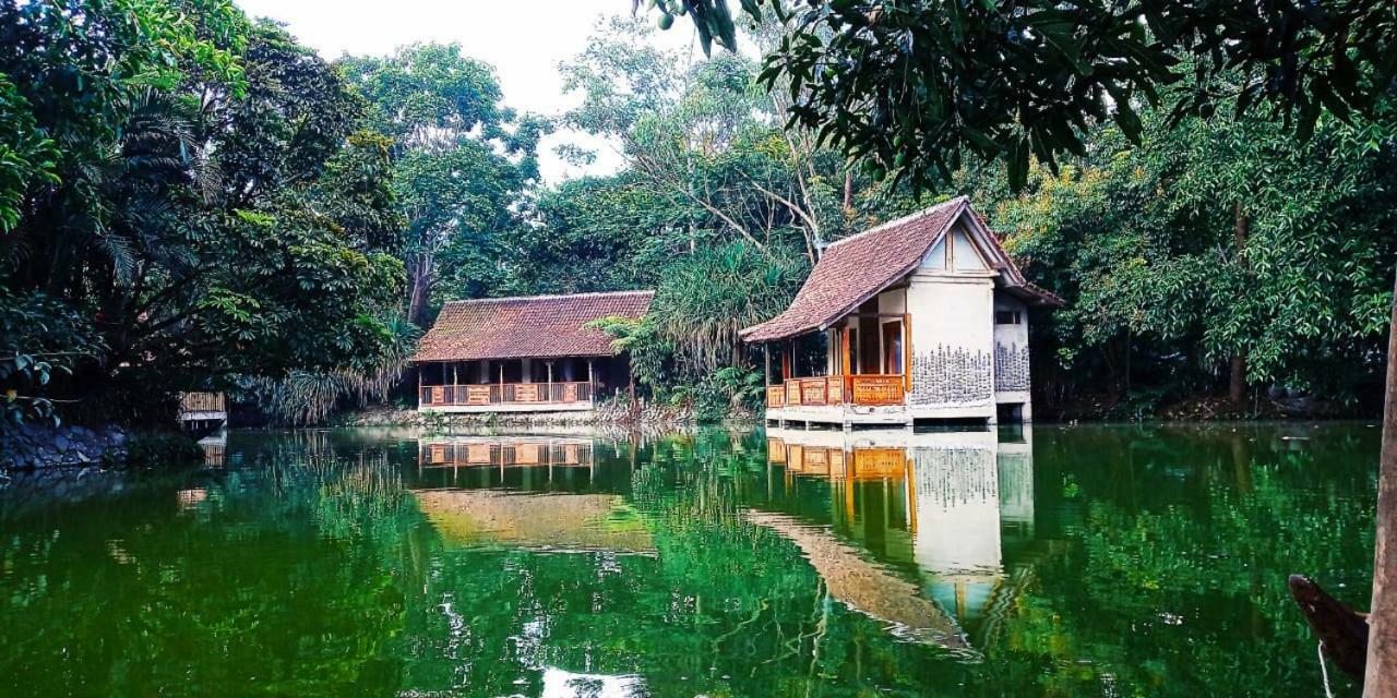 Sapulidi Cafe, Gallery & Resort Lembang Exterior foto