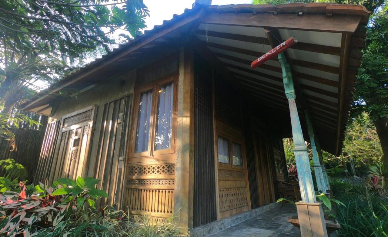 Sapulidi Cafe, Gallery & Resort Lembang Exterior foto